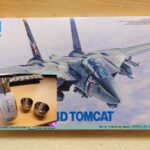 【最近購入した物】タミヤ 1/72スケール F-14Dとピーコック ステンレス製 とっくり おちょこ
